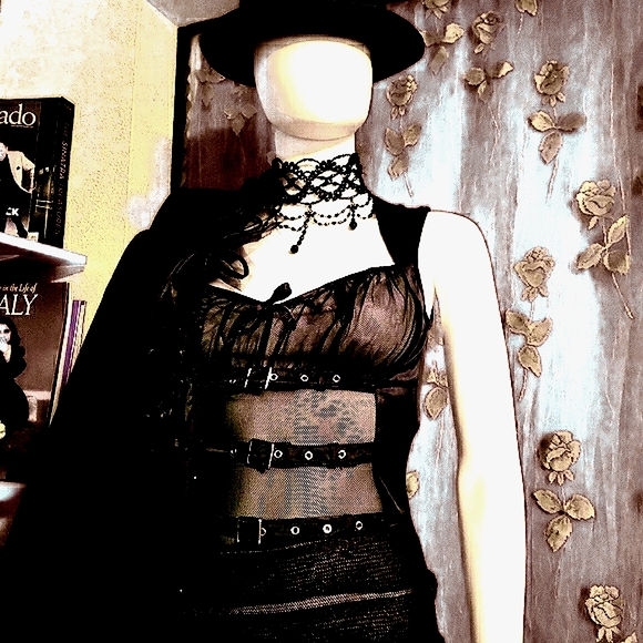🖤VNTG Lip Service Very Rare Steampunk Gown in Mint Condition! 🖤 - Picture 14 of 16